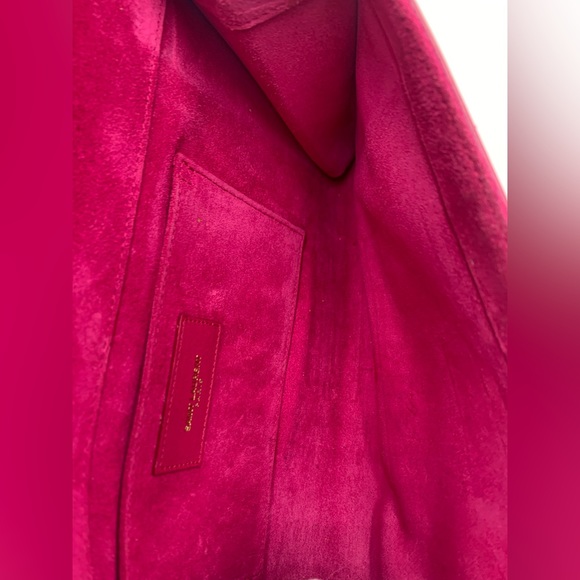 Auth Yves Saint Laurent Fuschia Clutch with Classic Gold Y Luxury Designer Mint - Picture 10 of 10